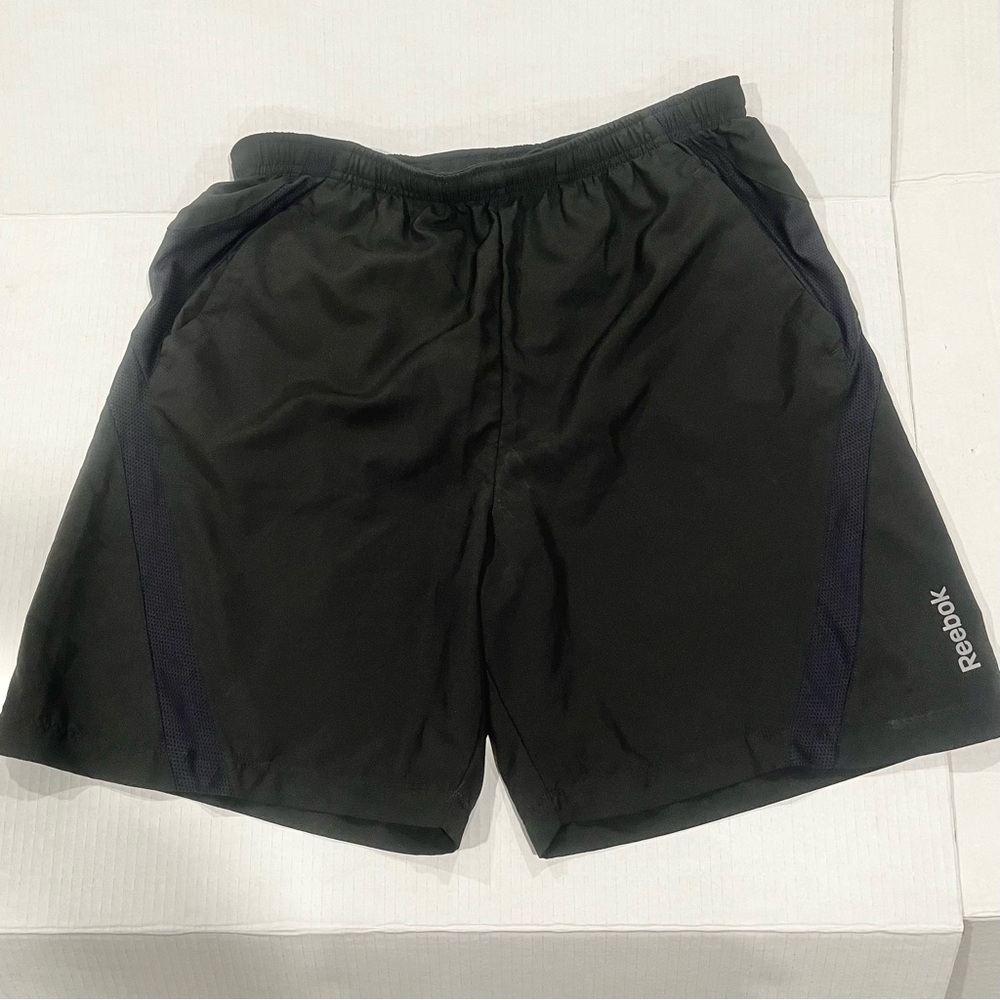 Reebok Men's Play Dry Athletic Shorts. Black, Size Medium.